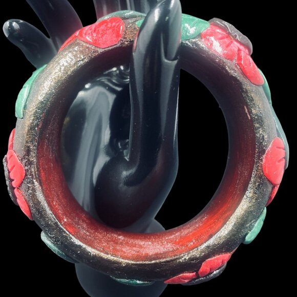 Vintage Hand Carved Wooden Floral Flower Leaf Bangle Bracelet Red Green Boho - Picture 6 of 7